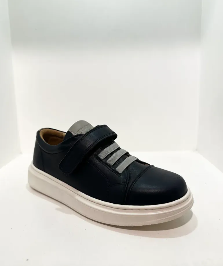 Petasil | Ryan 3 | Navy & Grey