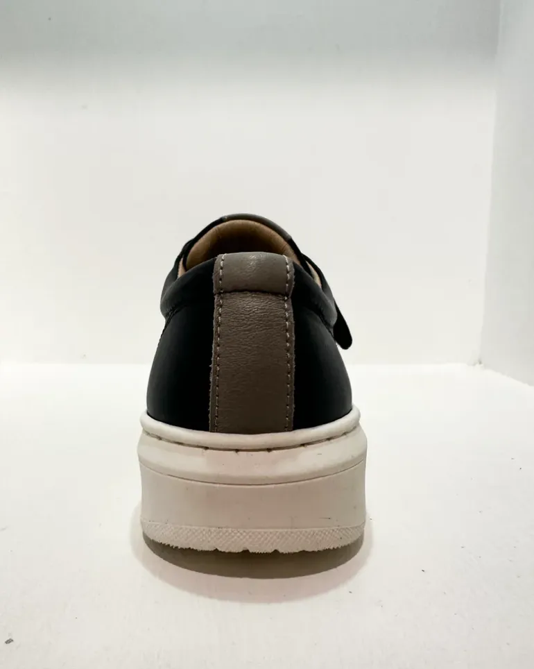Petasil | Ryan 3 | Navy & Grey